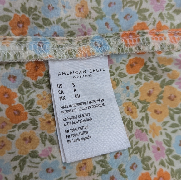 AE American Eagle Floral Patchwork Camp Shirt S & M - Picture 14 of 15